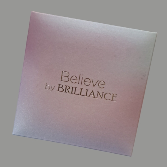 NWT BELIEVE IN BRILLIANCE Silver Plated Cubic Zirconia Heart Necklace Set 🤍🤍🤍 - Picture 3 of 9